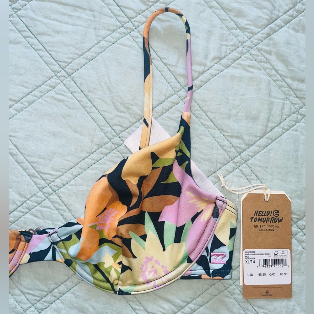 Billabong bikini top (Updated sizes) - Picture 5 of 10